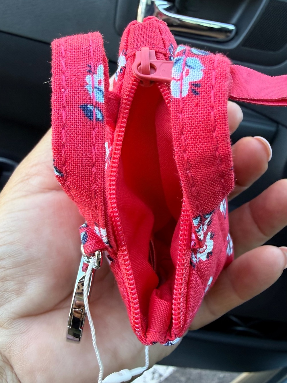 Vera Bradley Hot Pink Quilted Mini Tote Coin Purse - Picture 4 of 5